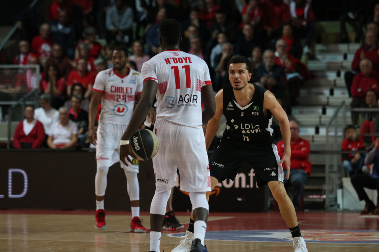 Abdoulaye N'Doye vs Asvel 18-19