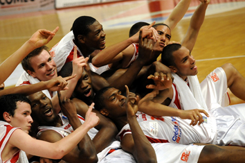 CHOLET BASKET : CHAMPION DE FRANCE ESPOIRS 2009 | Cholet Basket