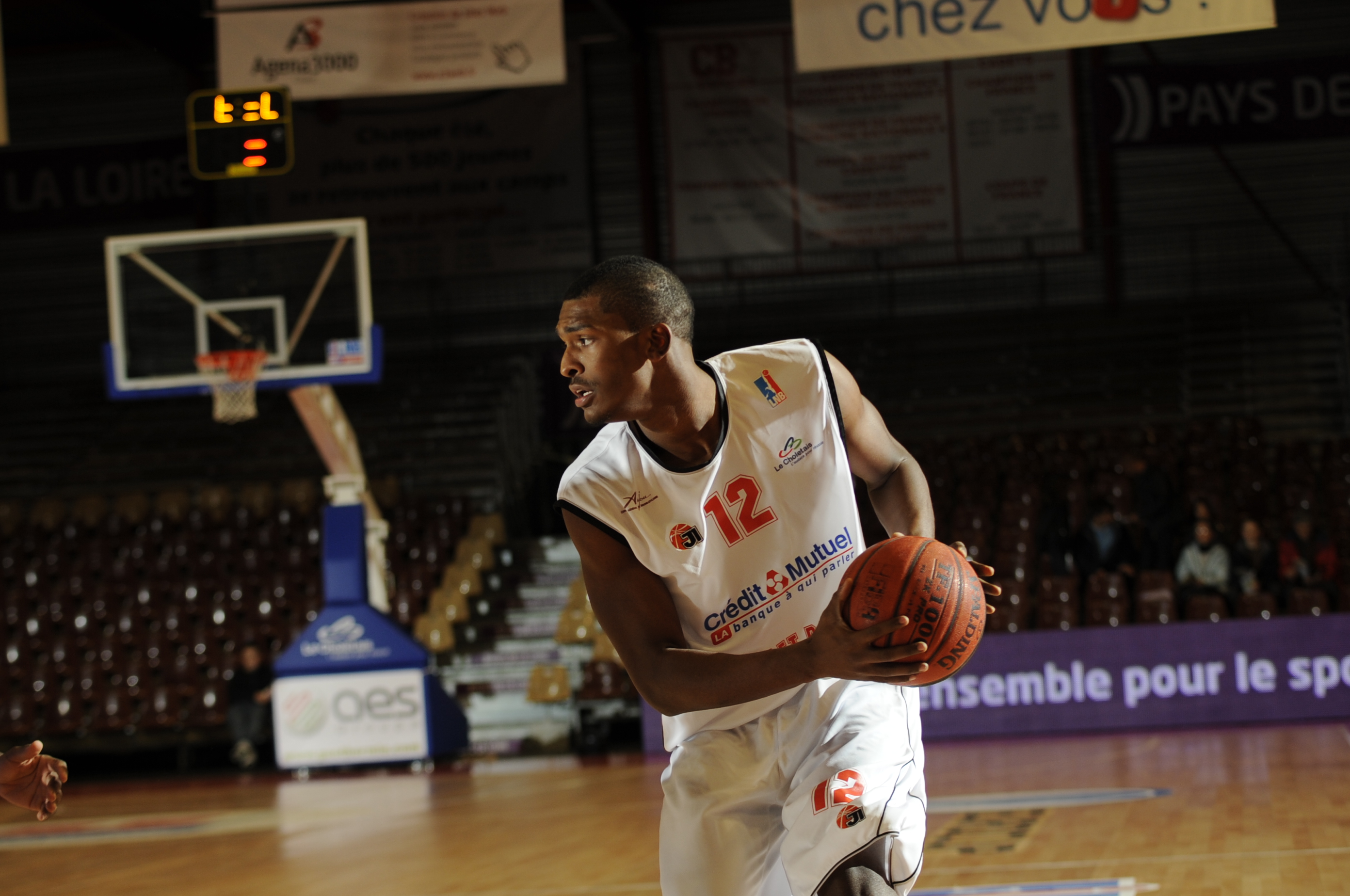 Les Espoirs De Cholet Basket Réalisent Une Belle Prestation Face Au ...