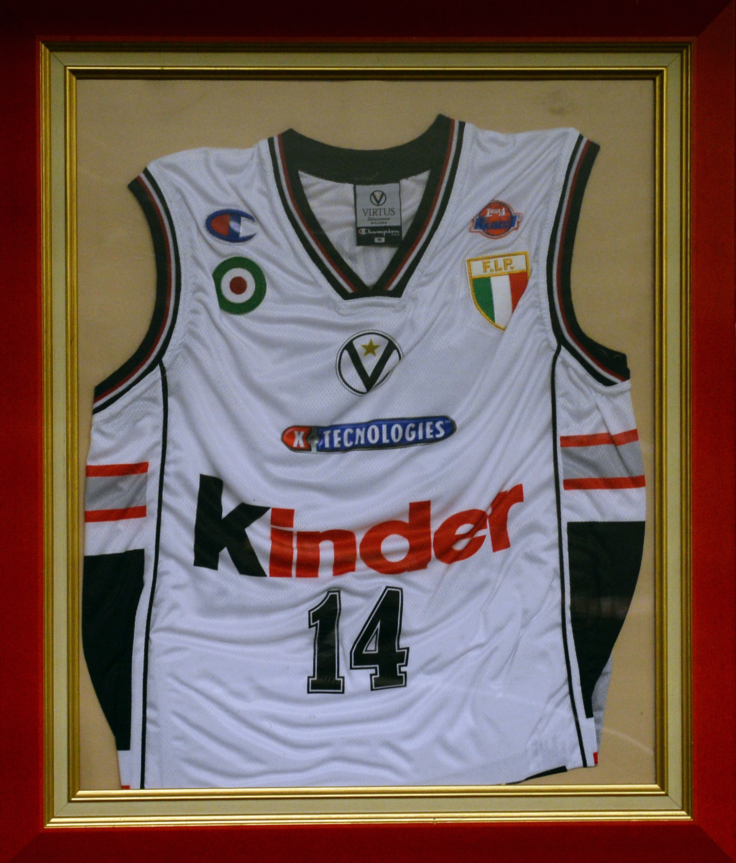 RARE MAILLOT COLLECTOR JOUEUR N°4 CHOLET BASKET 1995 DEDICACE ANTOINE  RIGAUDEAU