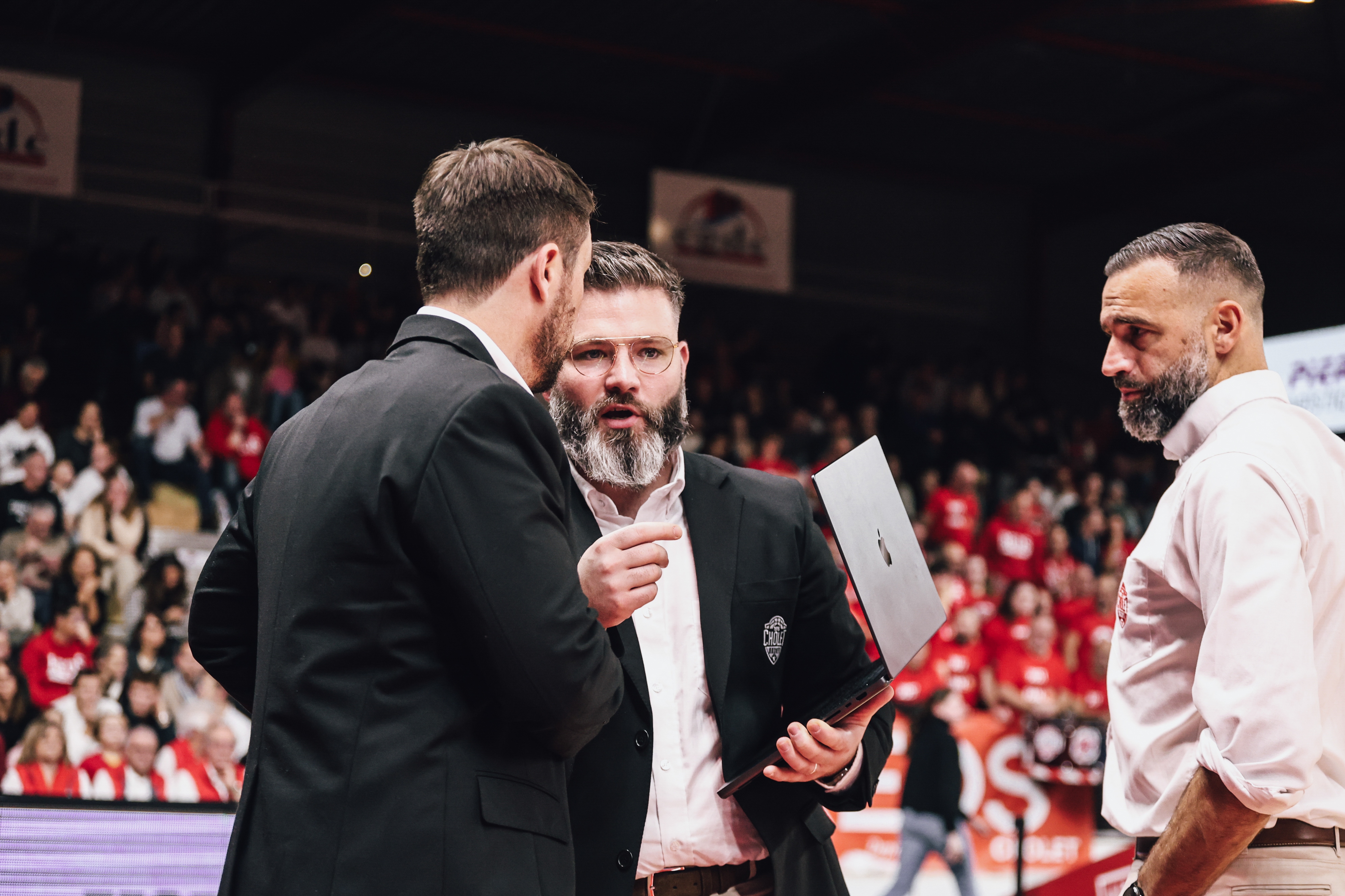 Gaëtan Douet avec Benjamin Villeger et Fabrice Lefrançois ©Melvyn Augas